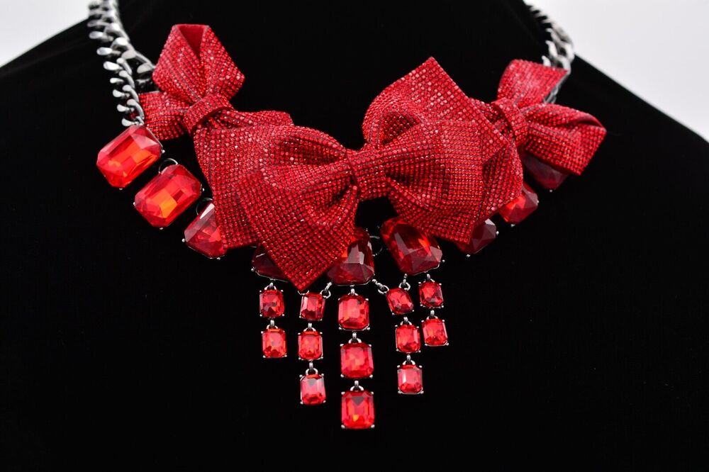 Betsey Johnson Christmas Collar Necklace Red Bow Baguette Crystal Holiday NWT